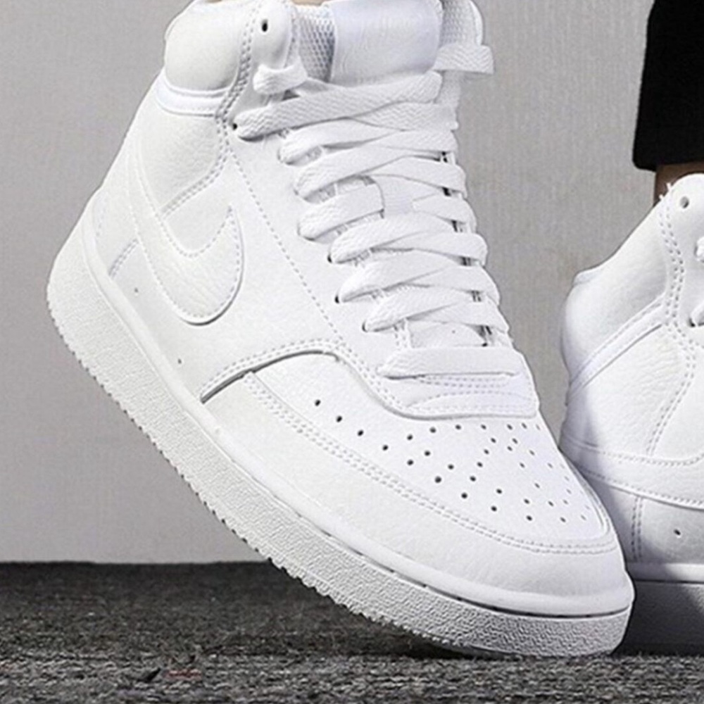 White Nike Sneakers